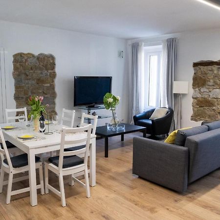 Alejlop Apartment 고리치아 외부 사진